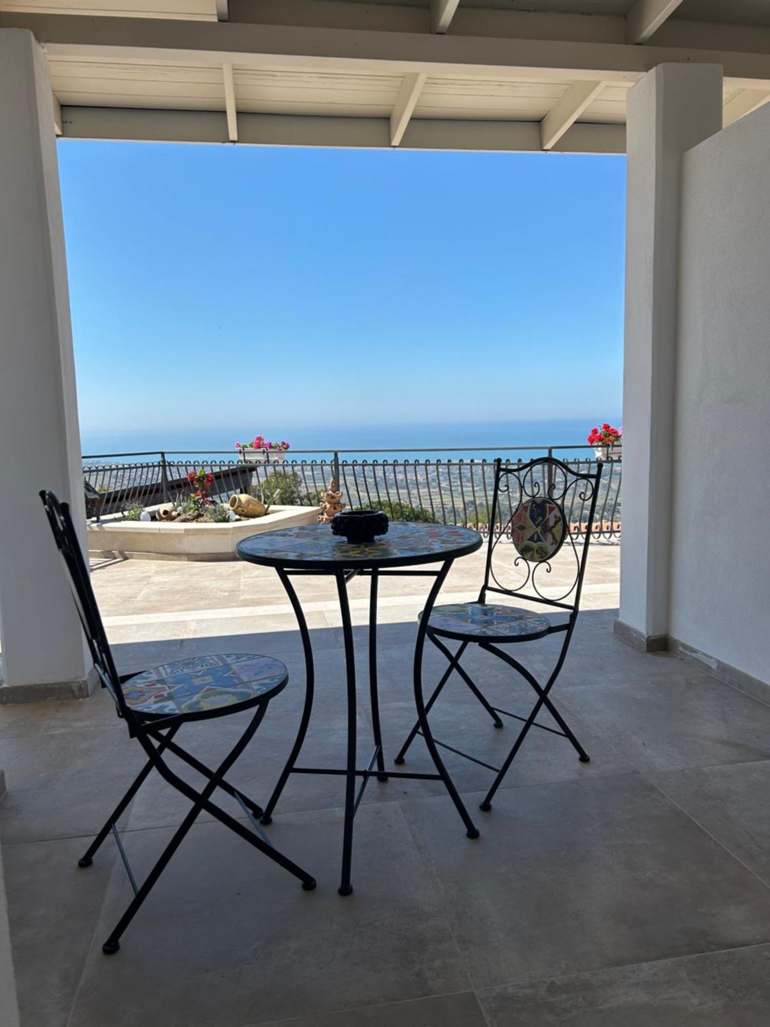 La Casa Di Pippo Flora Bed and Breakfast Agrigento Buitenkant foto